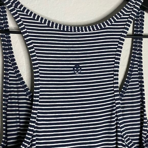 Lululemon Refresh Maxi Dress in Hyper Stripe Inkwell - Picture 10 of 11